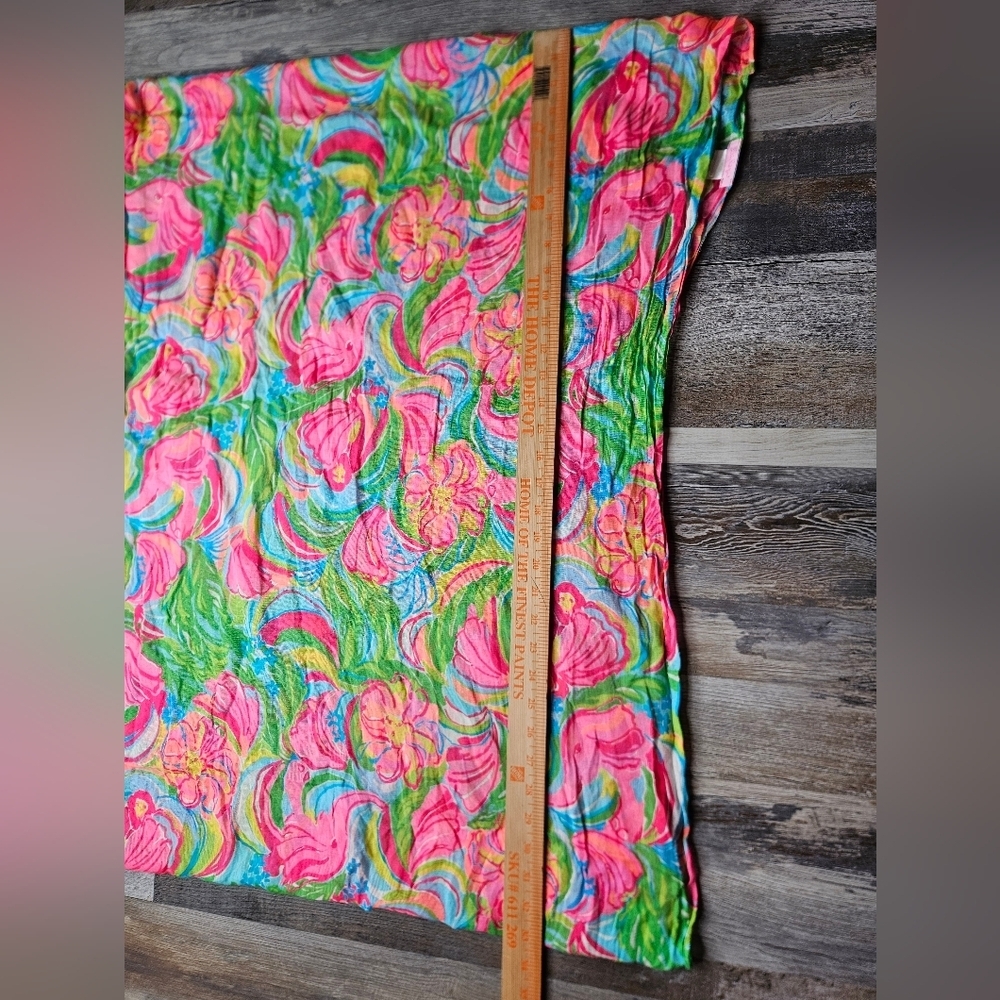 Lilly Pulitzer Riley Infinity Loop Scarf So A Peeling Pattern Elephant Pink - Picture 2 of 5